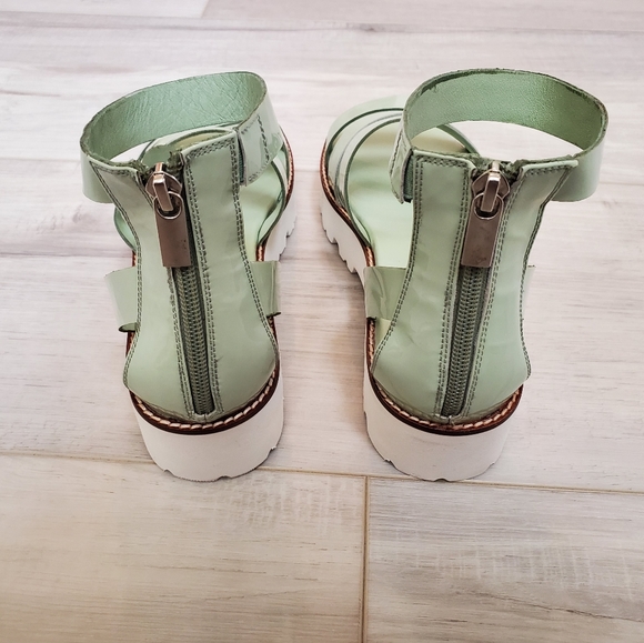 Seychelles Nightlife Sandals in Cucumber - Picture 6 of 9